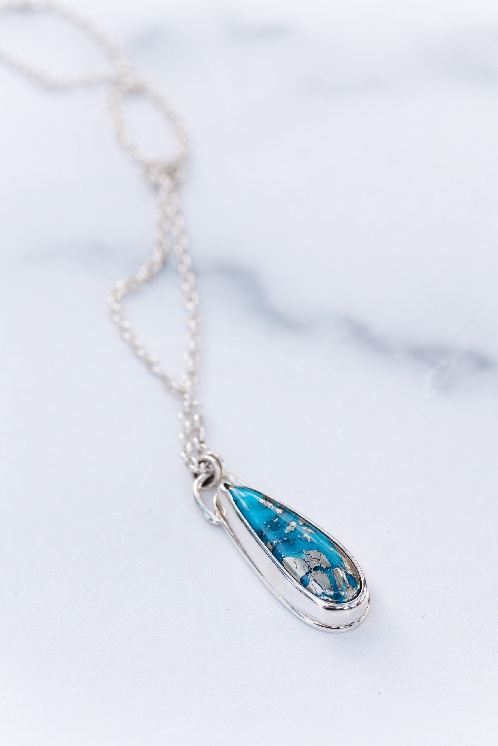 Single Sunseeker Pendant