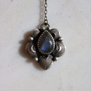 Frances Labradorite Lariat