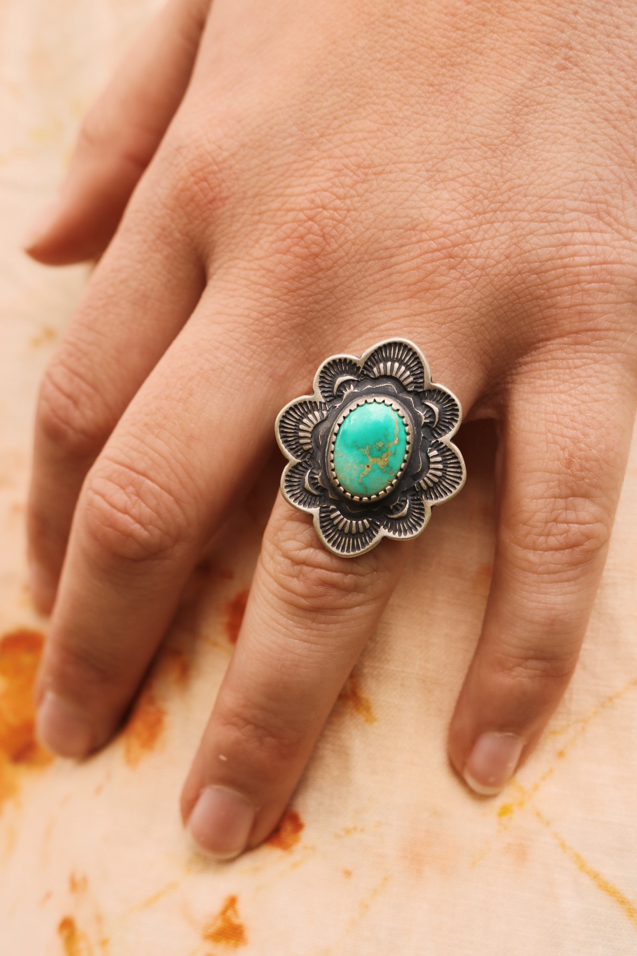 Carico Lake Flora Ring - Image 2