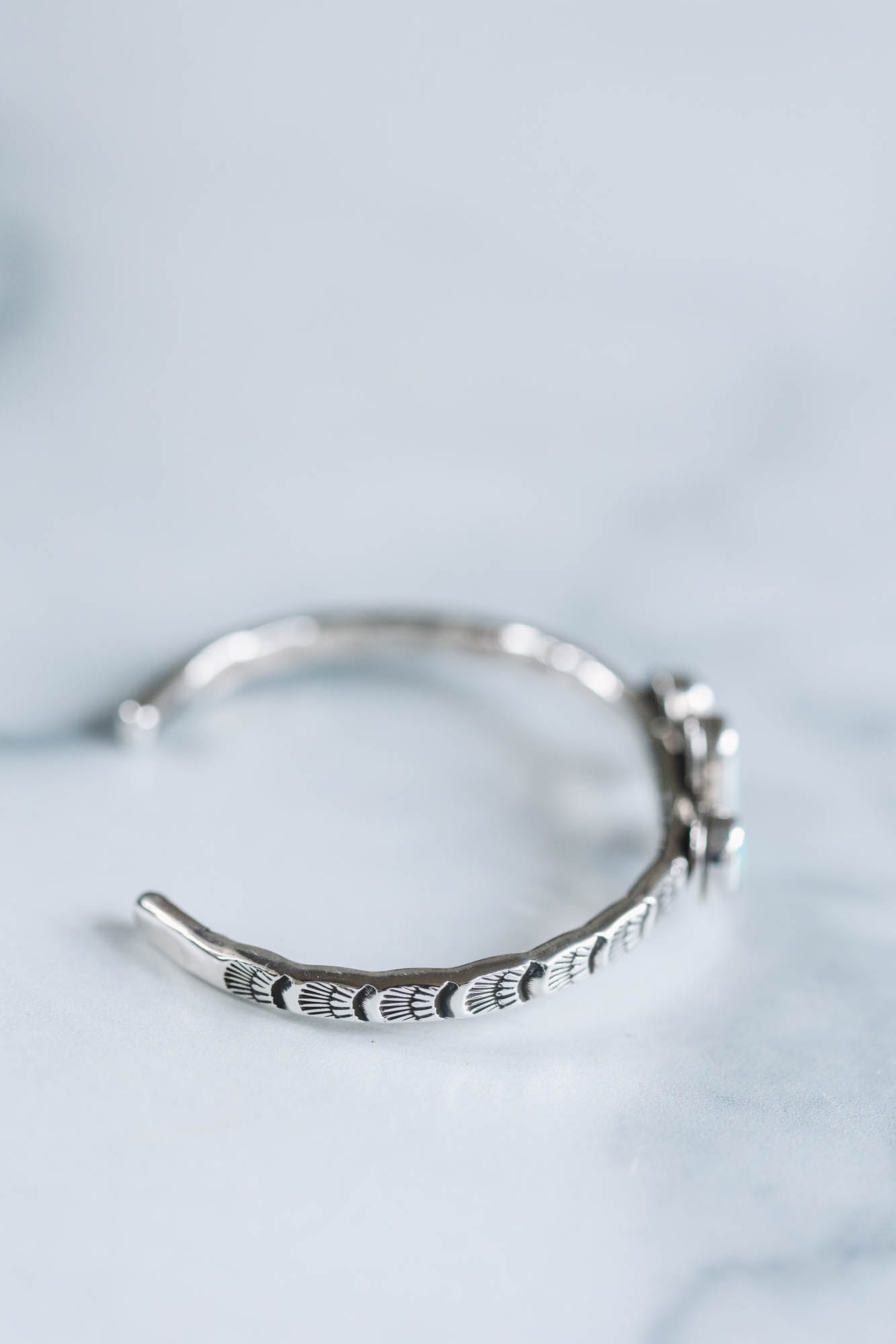 Three Stone Royston Cuff - Image 4