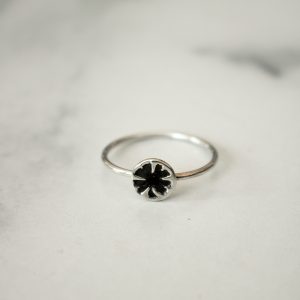 Single Stamp Clover Stacker