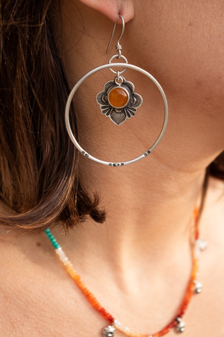 Golden Hour Hoops - Image 2